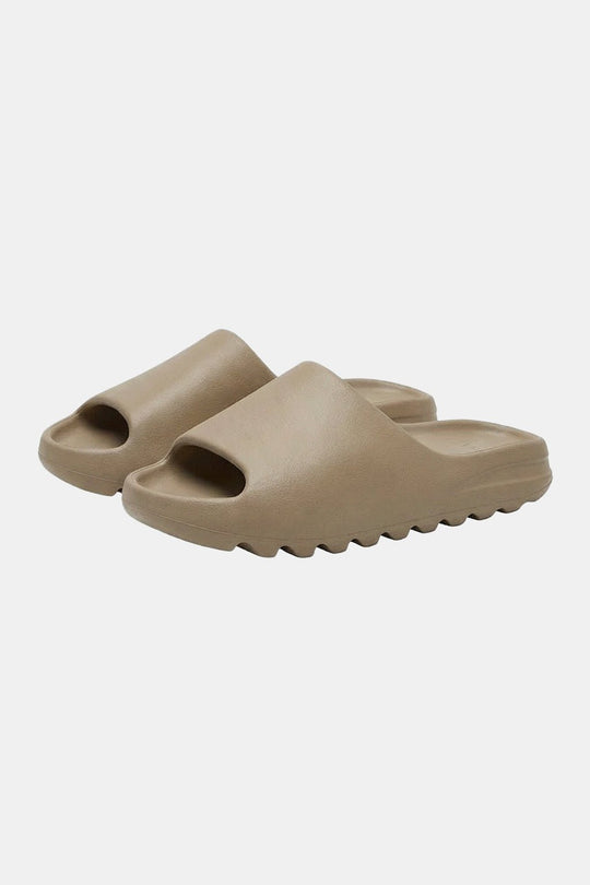 Y2K Brown slides in light brown by Y2K Crew