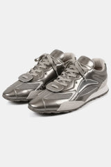 Pointed toe sneakers