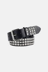 Pyramid studded belt
