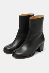 Tabi boots