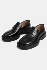Tabi loafers