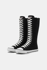 Sneaker boots