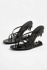 Teeth heels